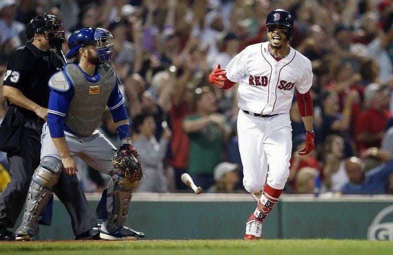 Red Sox extend win streak to 5 with victory over Blue Jays