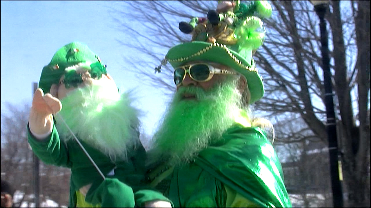 Hundreds show out to the Newport St. Patrick's Day parade ABC6