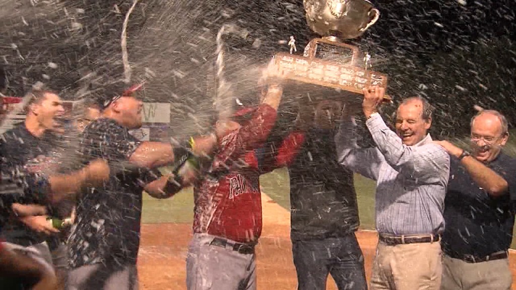 Pawsox Special A Block.still003