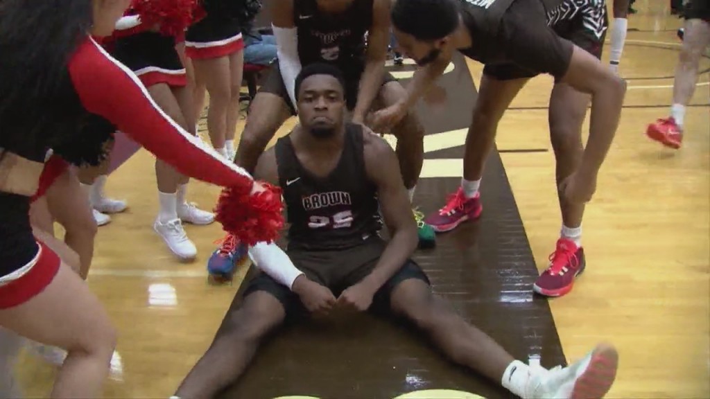 Brown Forward Tamenang Choh To Enter Transfer Portal