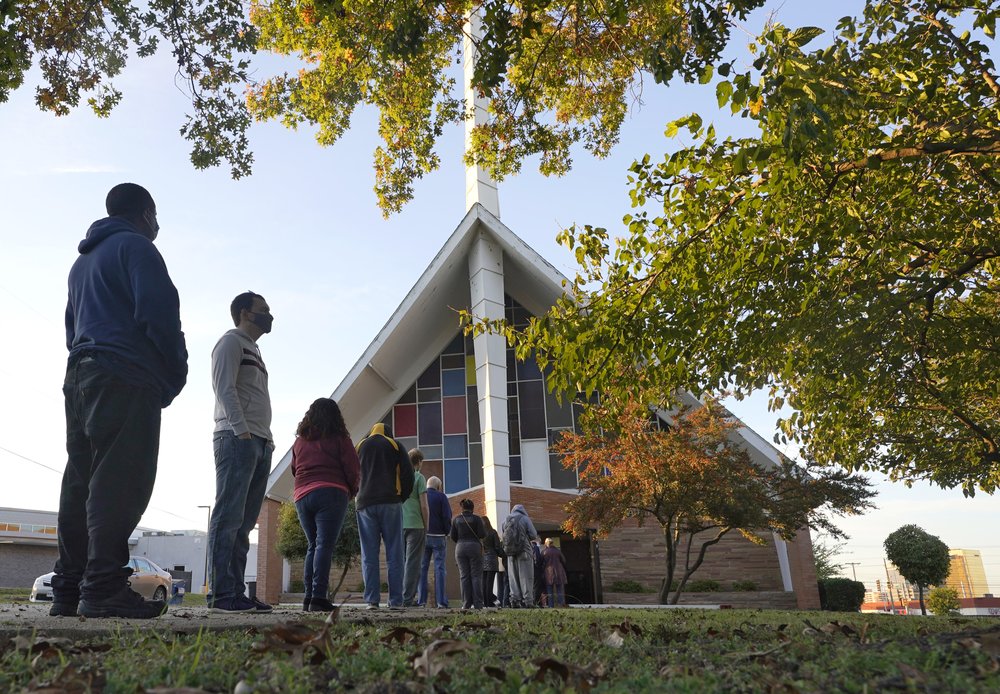 Long lines, enthusiasm but no major problems as US votes ABC6