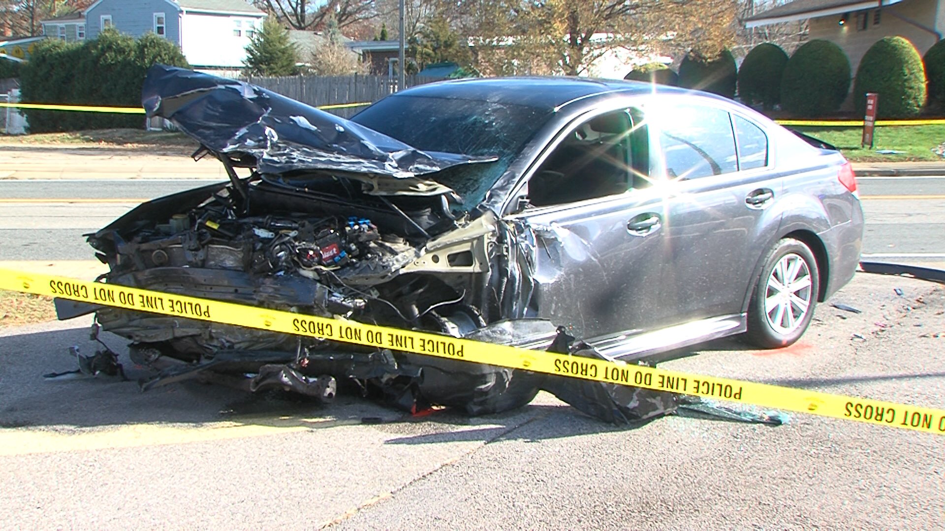 Warwick Police Pursuit Ends With Crash 3 Arrested Abc6