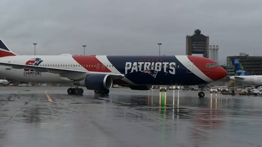 Superbowl Plane