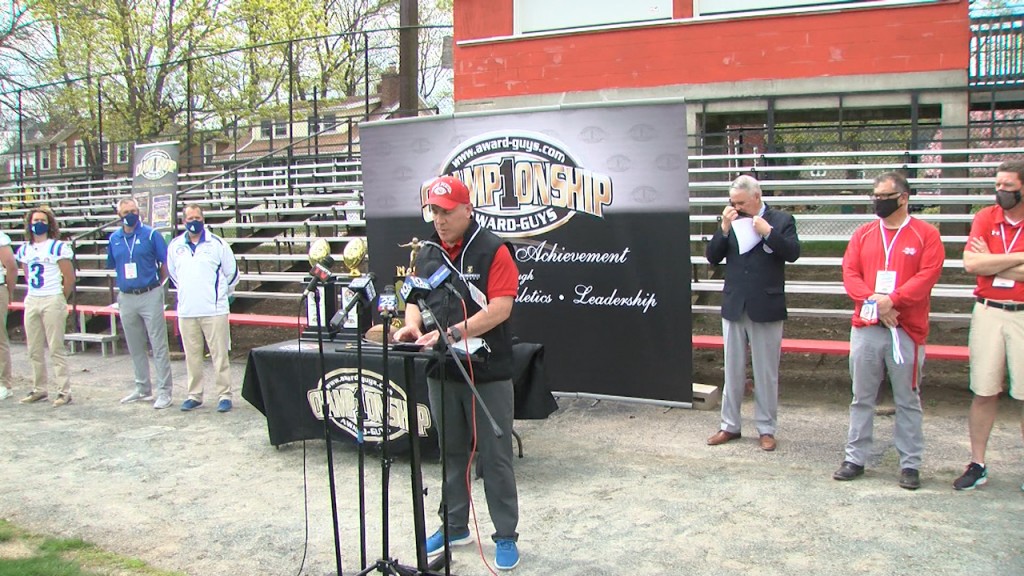 00927 Pkg Na Attleboro Prep Pkg Isteelestill001