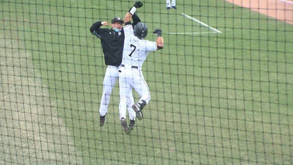 270 Vo Bryant Bsb Fdu Vo Isteelestill001