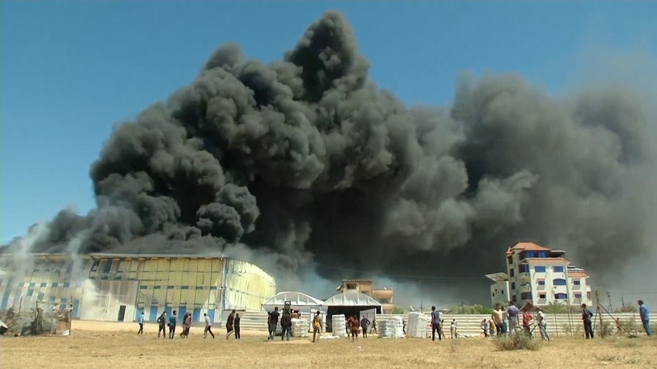 Palestinians Go On Strike As Israel Hamas Fighting Rages Abc6