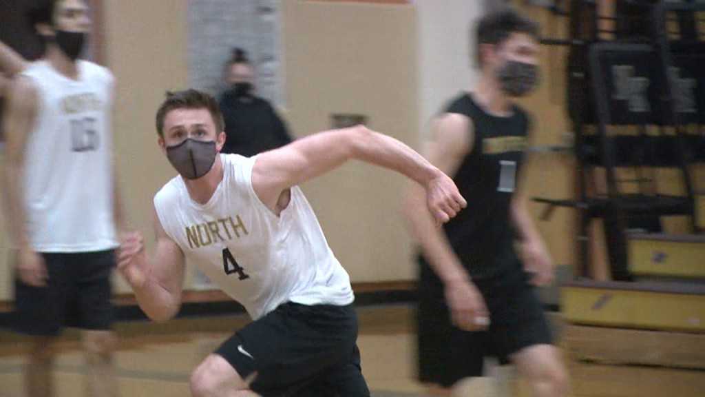 07272 Vo Nk Chariho Bvb V Isteelestill001