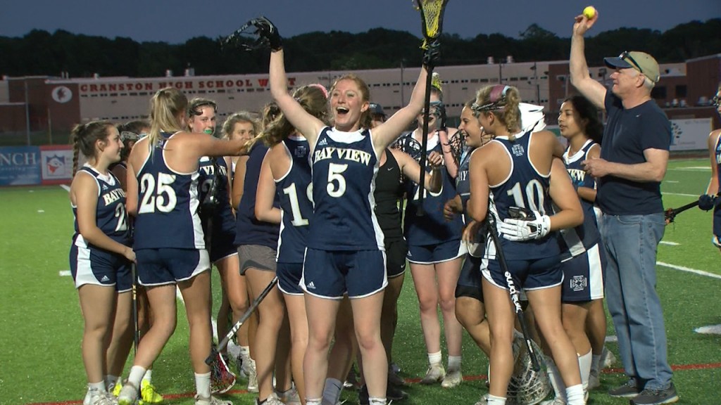 10543 Vo Cw Bay View Glax Isteelestill001