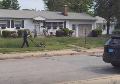 Warwick Lawn Cop