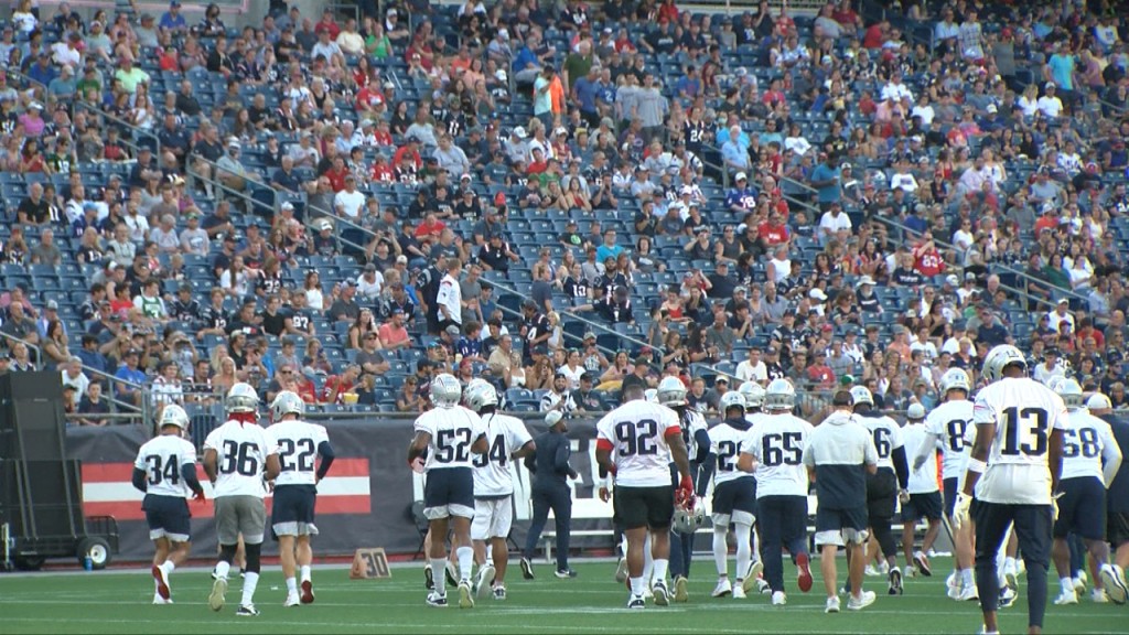 Pats 11pm Pkgstill001