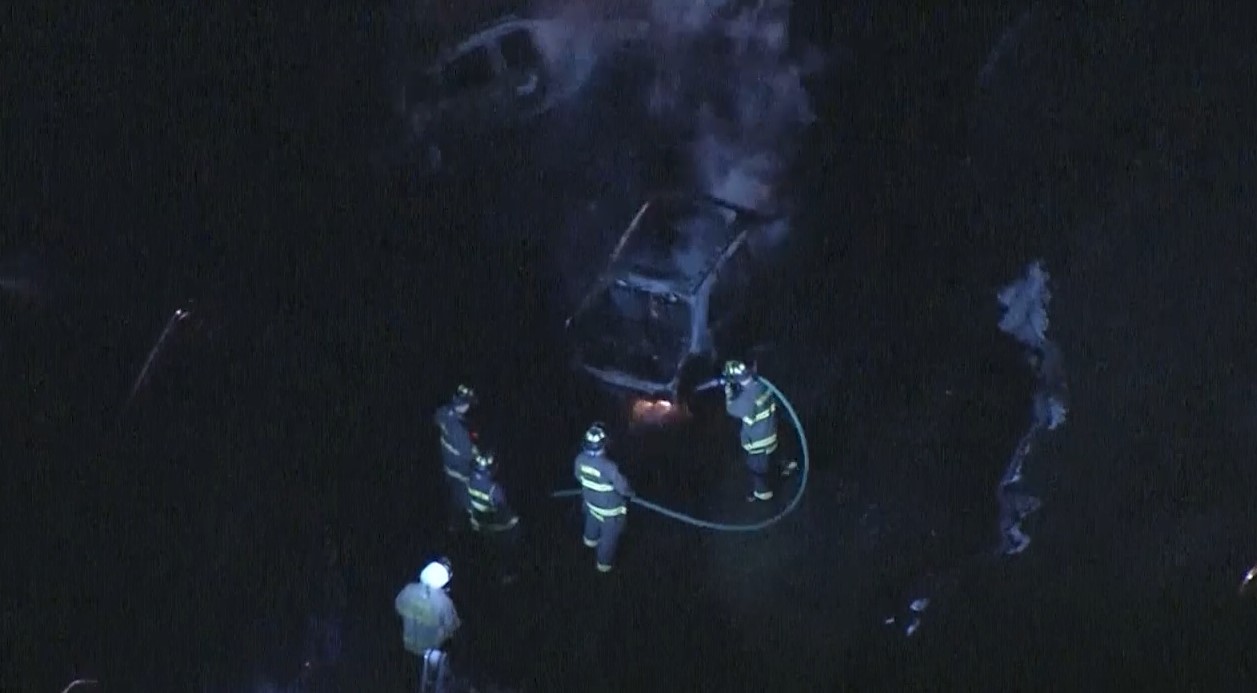 Thirty cars burn during fire at Taunton auto auction ABC6