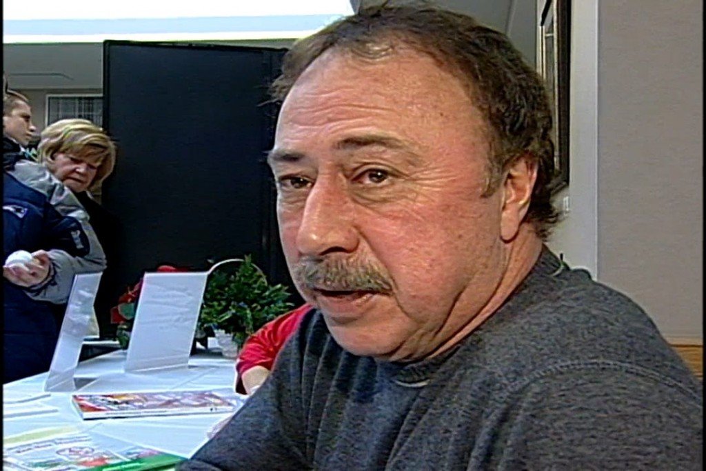 Red Sox Jerry Remy dies of cancer