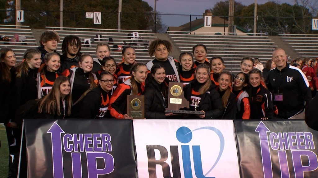 36229 Vo State Cheerleading V Isteele00 01 20 20still001