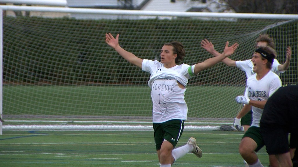 37475 Vo Chariho North Smithfield D2 Bsoc V Ncoit00 00 33 13still001