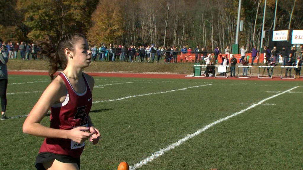 36225 Vo Girls Cross Country Rv Isteele00 00 13 16still001