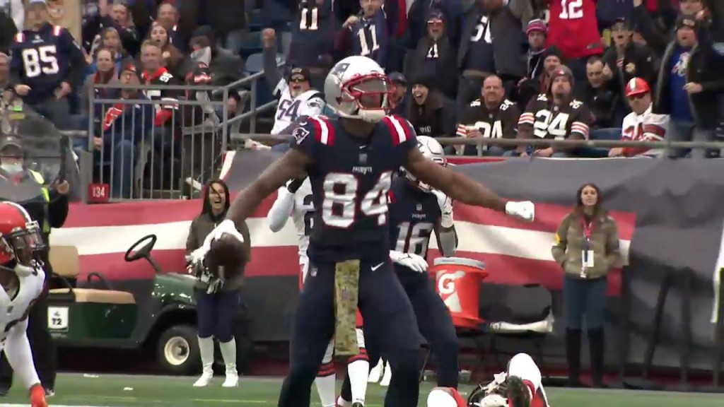 42903 Vo Pats Rv Covid Isteele00 00 03 12still001