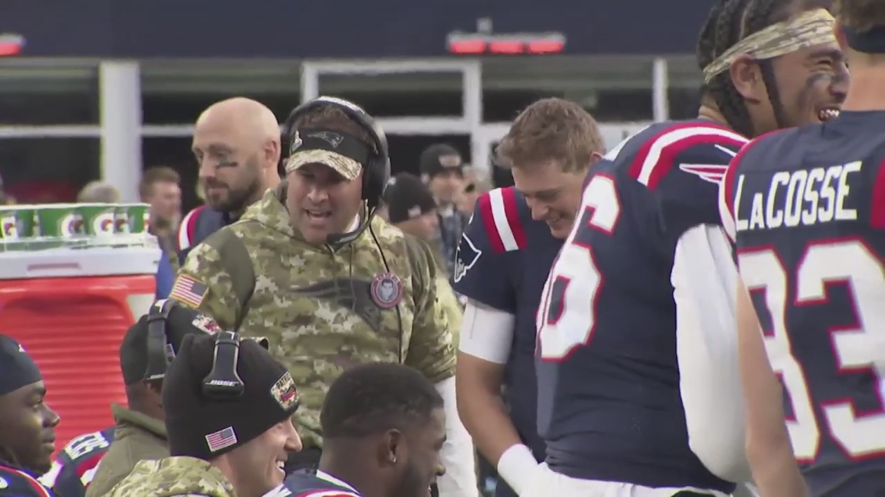 Raiders head coach Josh McDaniels, right, greets Raiders general manager Dave  Ziegler during a …