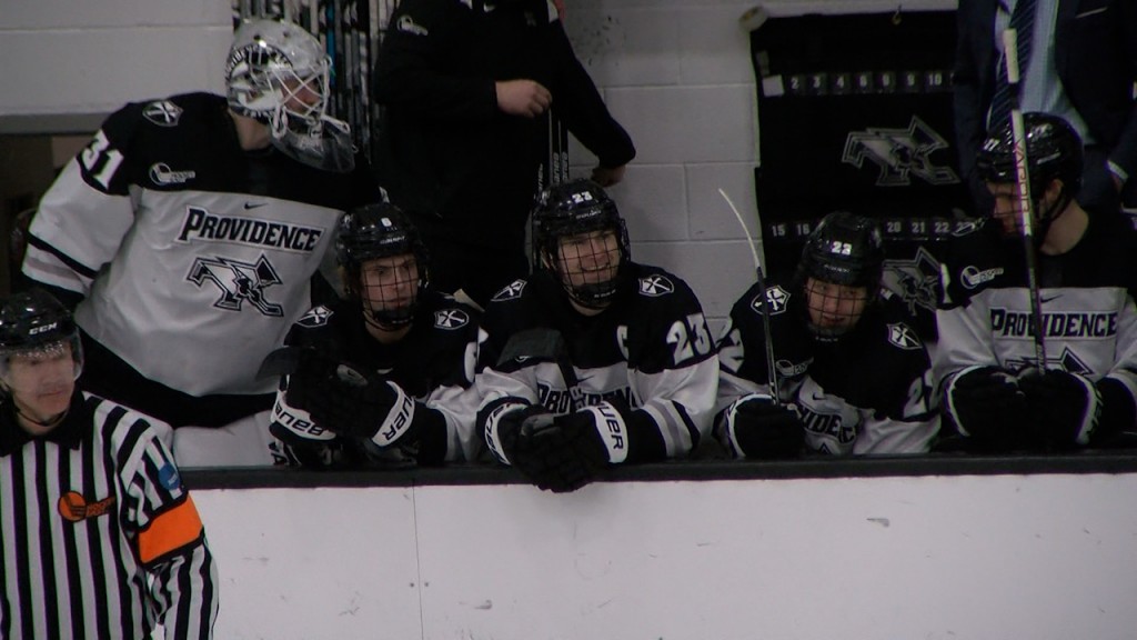 47253 Vo Pc Uml Mhk V Isteele00 00 41 25still001