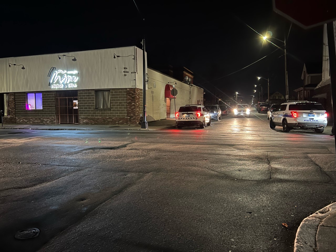 Victim hospitalized after being stabbed outside of lounge in New ...