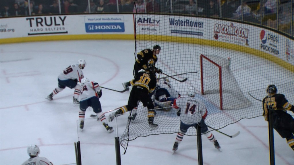 42420 Vo Pbruins Thunderbirds V Isteele00 00 22 14still001