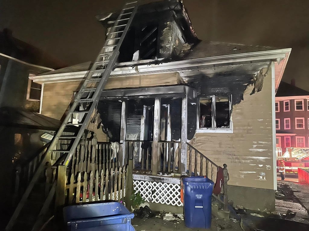 2 Dogs Dead, 1 Person Hospitalized After New Bedford Fire | ABC6