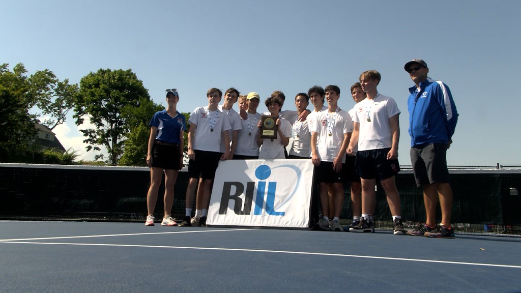 52642 Vo Bten D2 V Isteele00 00 25 11still001