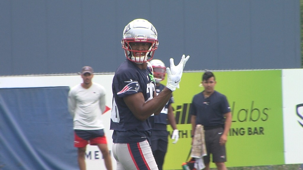 61540 Pkg Nick Shaun Wade Int Pkg Ncoit00 01 14 59still001