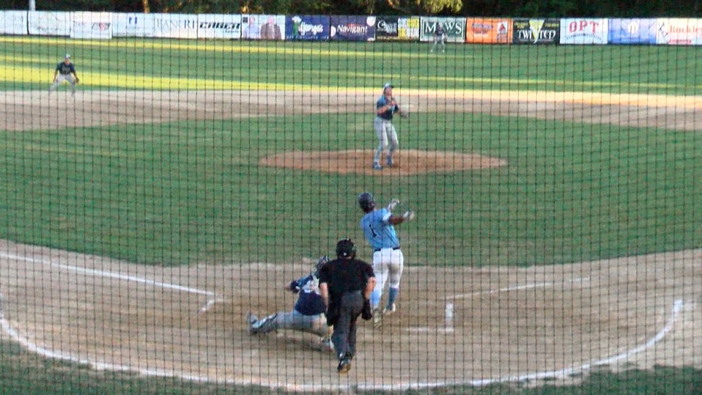 58061 Vo Waves Muskrats V Isteele Tria00 00 08 13still001