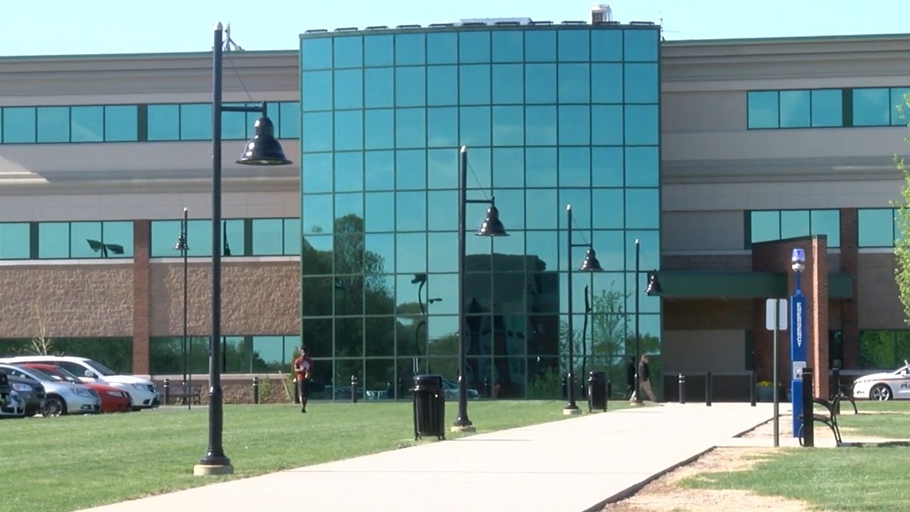 new-england-tech-to-open-resource-center-in-pawtucket-abc6