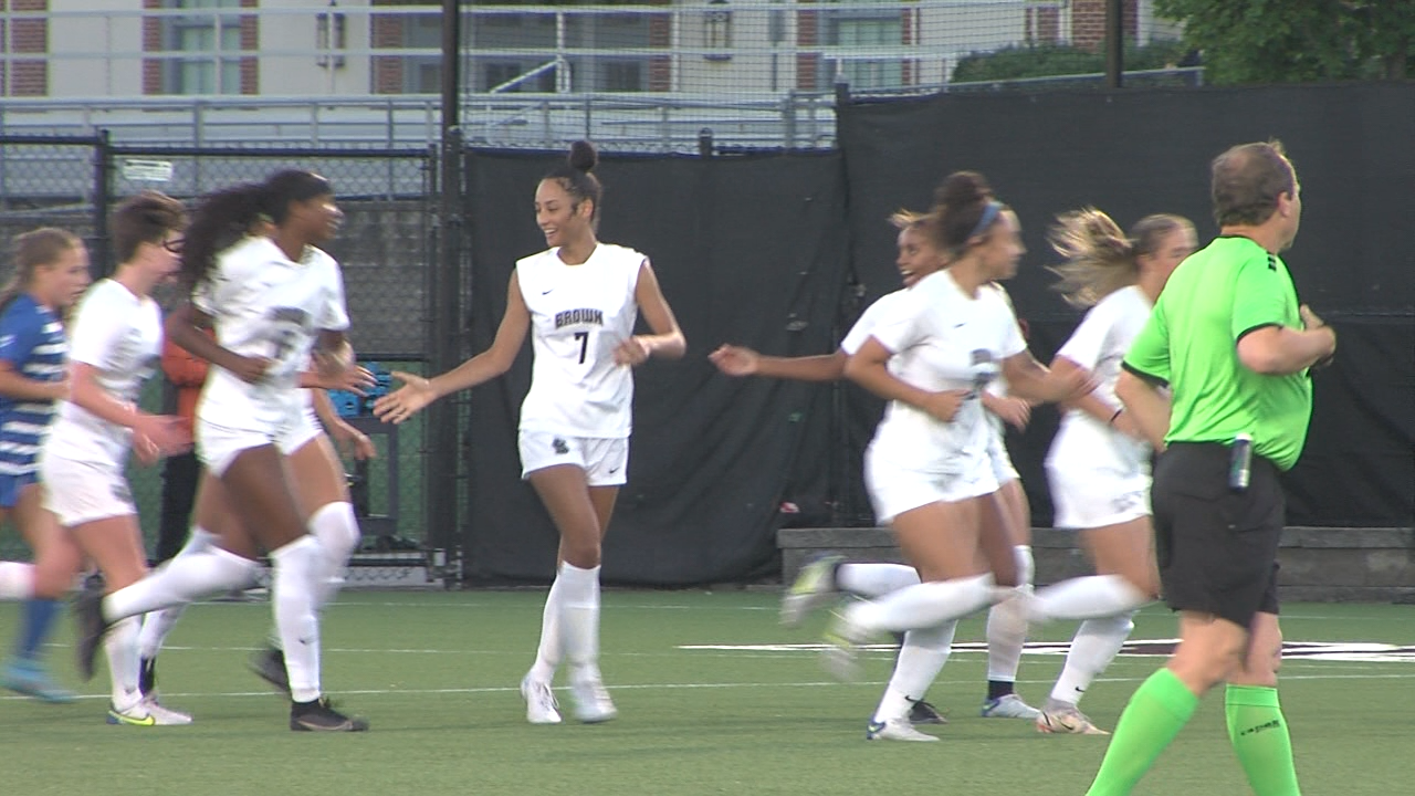 Cardoza's Early Goal Lifts Brown Women's Soccer Over Central