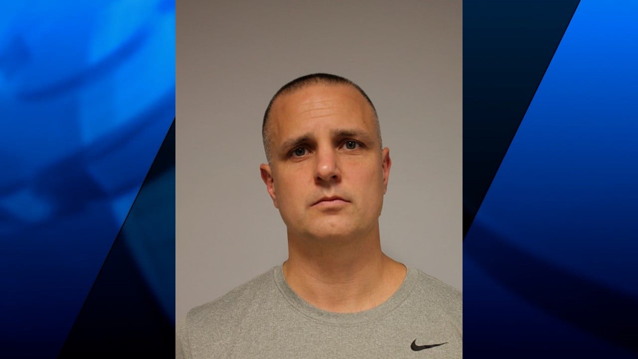 Former Portsmouth Officer Charged After Fight At Local Restaurant | ABC6