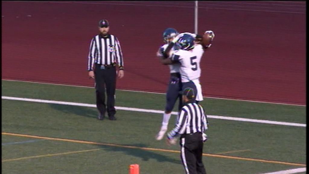 72009 Vo Moses Brown Johnston Fb V Isteelemxf00 00 29 05still001