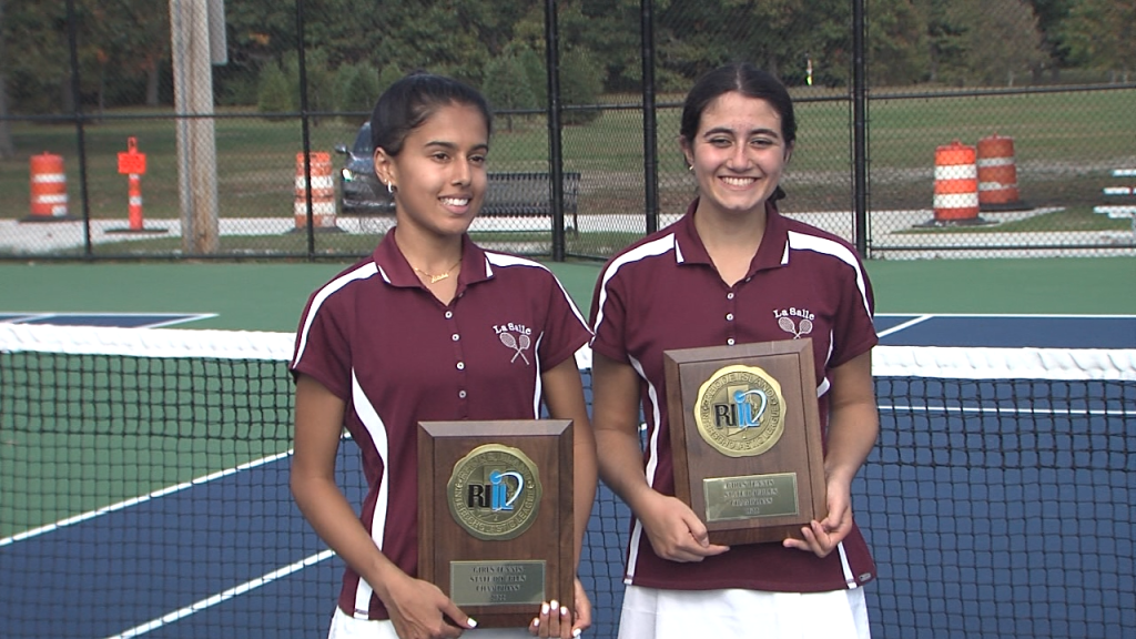 74422 Vo Hs Tennis Indy Doubles Cv Isteele Tria00 00 19 05still001