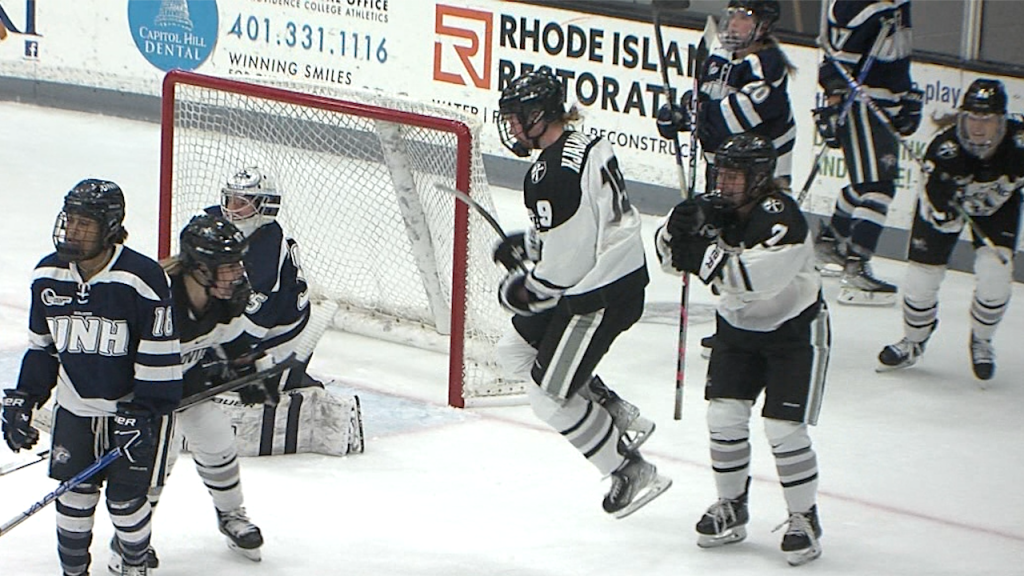 75530 Vo Pc Unh Whk V Isteele00 00 11 33still001