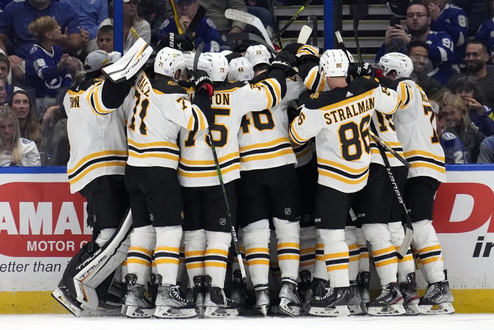 David Pastrnak's power-play goal lifts Bruins over Jets in Boston