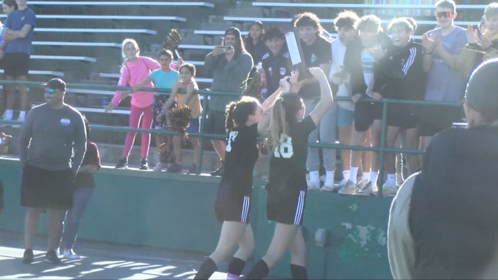 79112 Sot D1 Gsoc Nk La Salle S Isteele00 00 09 06still001