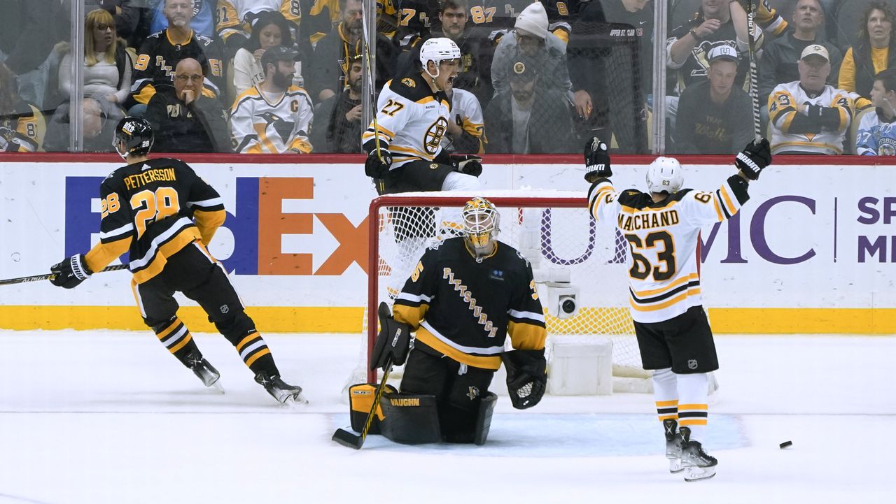 NHL WINTER CLASSIC: Bruins rally late, win at Fenway