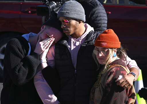 Police: Gunman Kills 5 At Gay Club, Is Subdued By Patrons