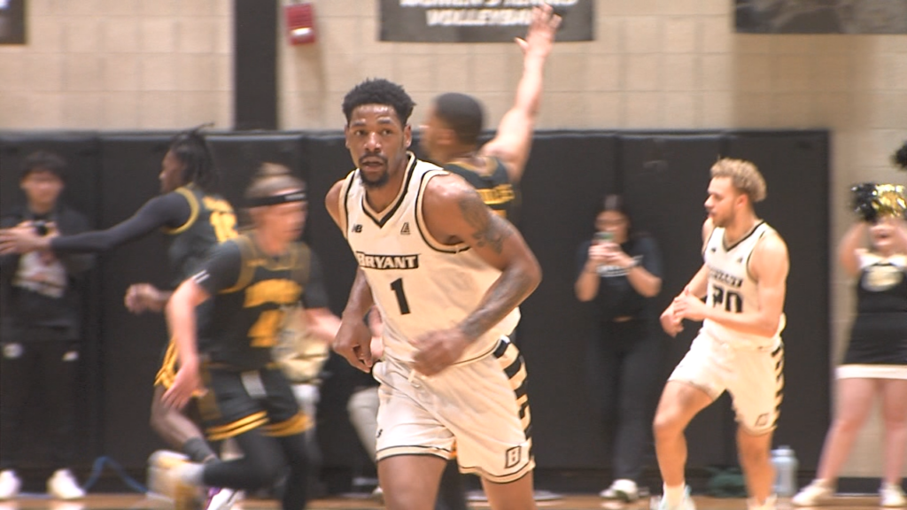 85697 Vo Bryant Umbc Mbb V Ncoit00 00 18 06still001