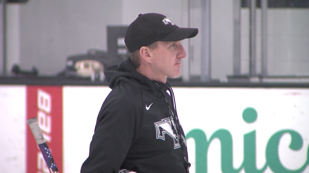 90733 Vo Pc Hk Tues Prep Vo Ncoit Tria00 00 07 12still001