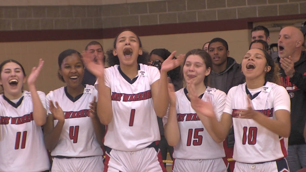 Sprt2210 01mov11 25 52 23still001