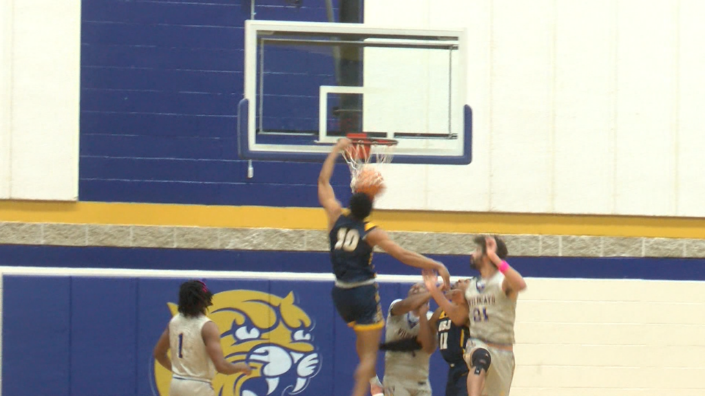 90756 Vo Jwu St Josephs Mbb Vo Ncoit00 00 52 58still002