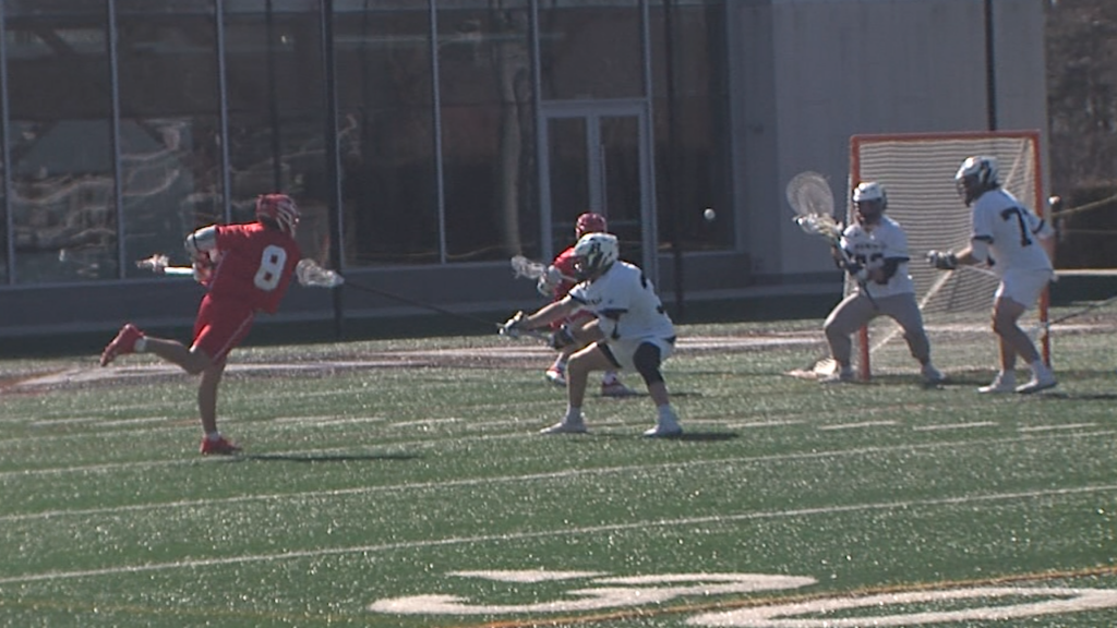91265 Vo Bryant Bu Mlax V Isteele00 00 52 53still003