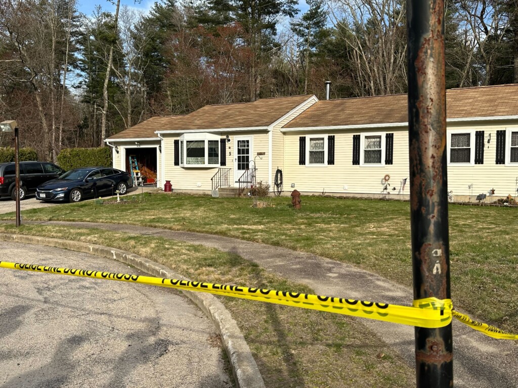 1 Dead, 1 Seriously Injured After 'accidental' Shooting In Coventry | ABC6