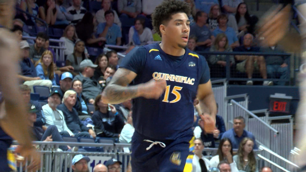 98205 Vo Uri V Kortright Commit Isteele00 00 07 20still001