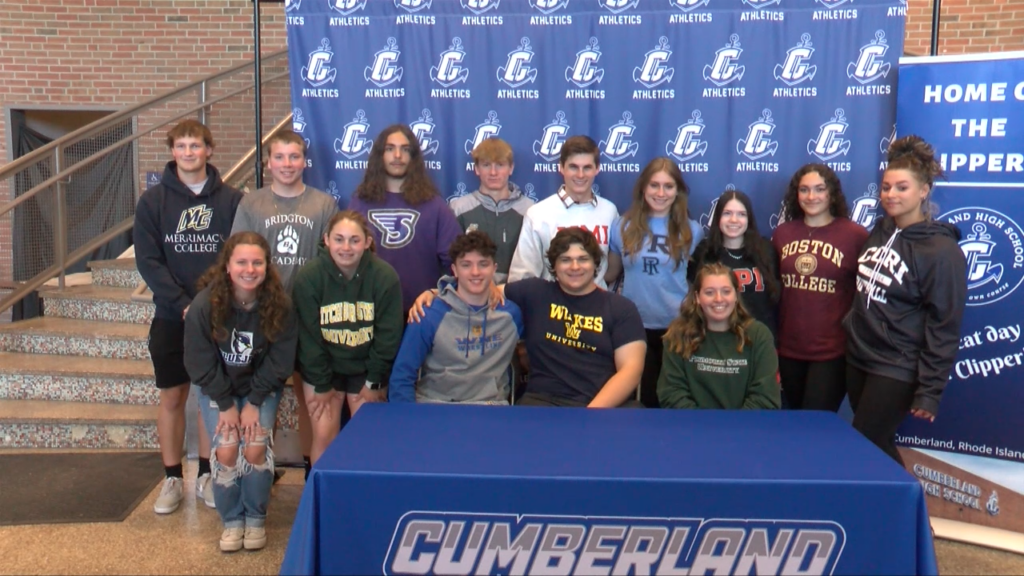 02162 Vo Cumberland Cv Signing Ncoit00 00 09 51still001