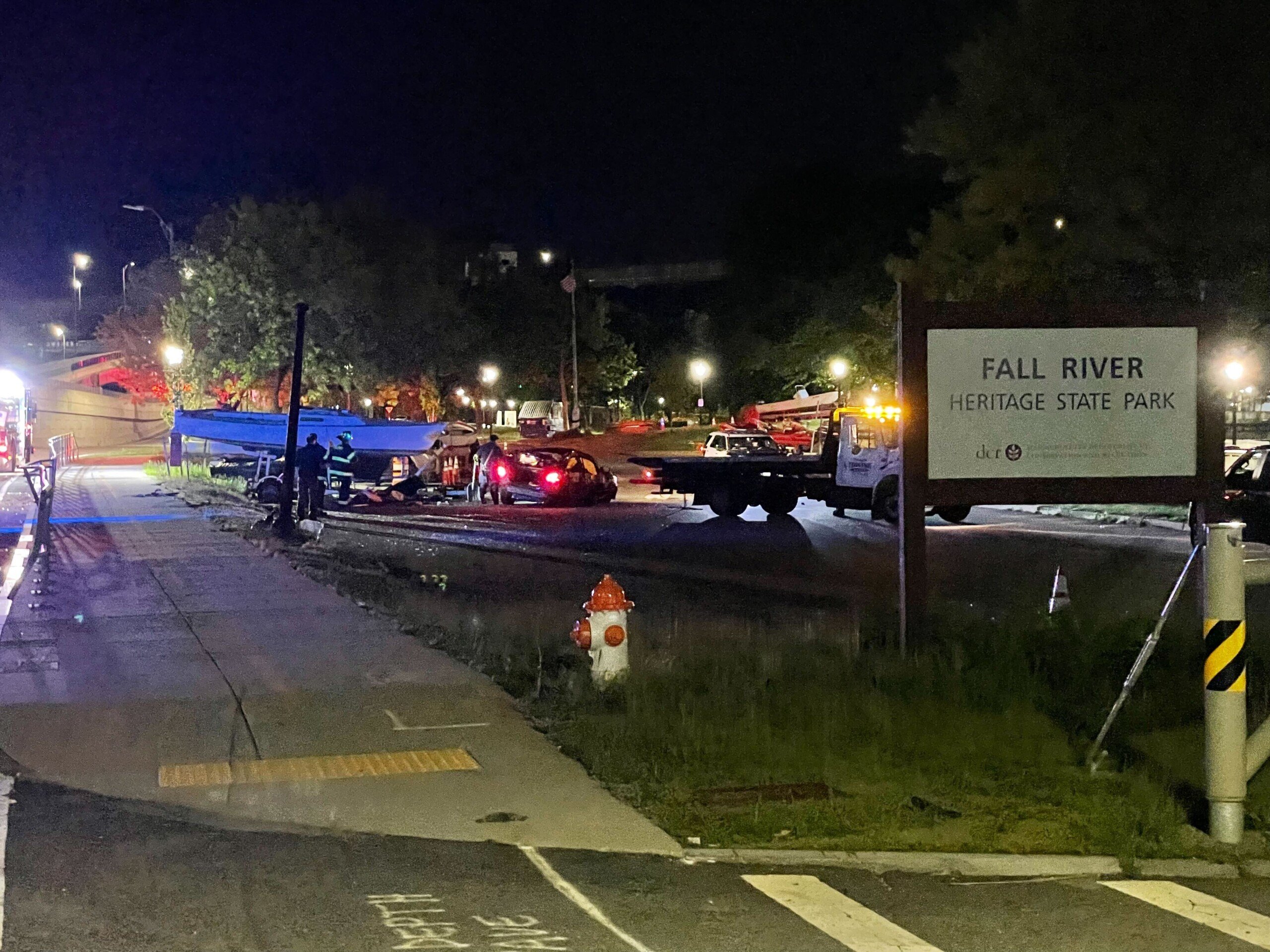 Car crashes into Fall River Heritage State Park ABC6