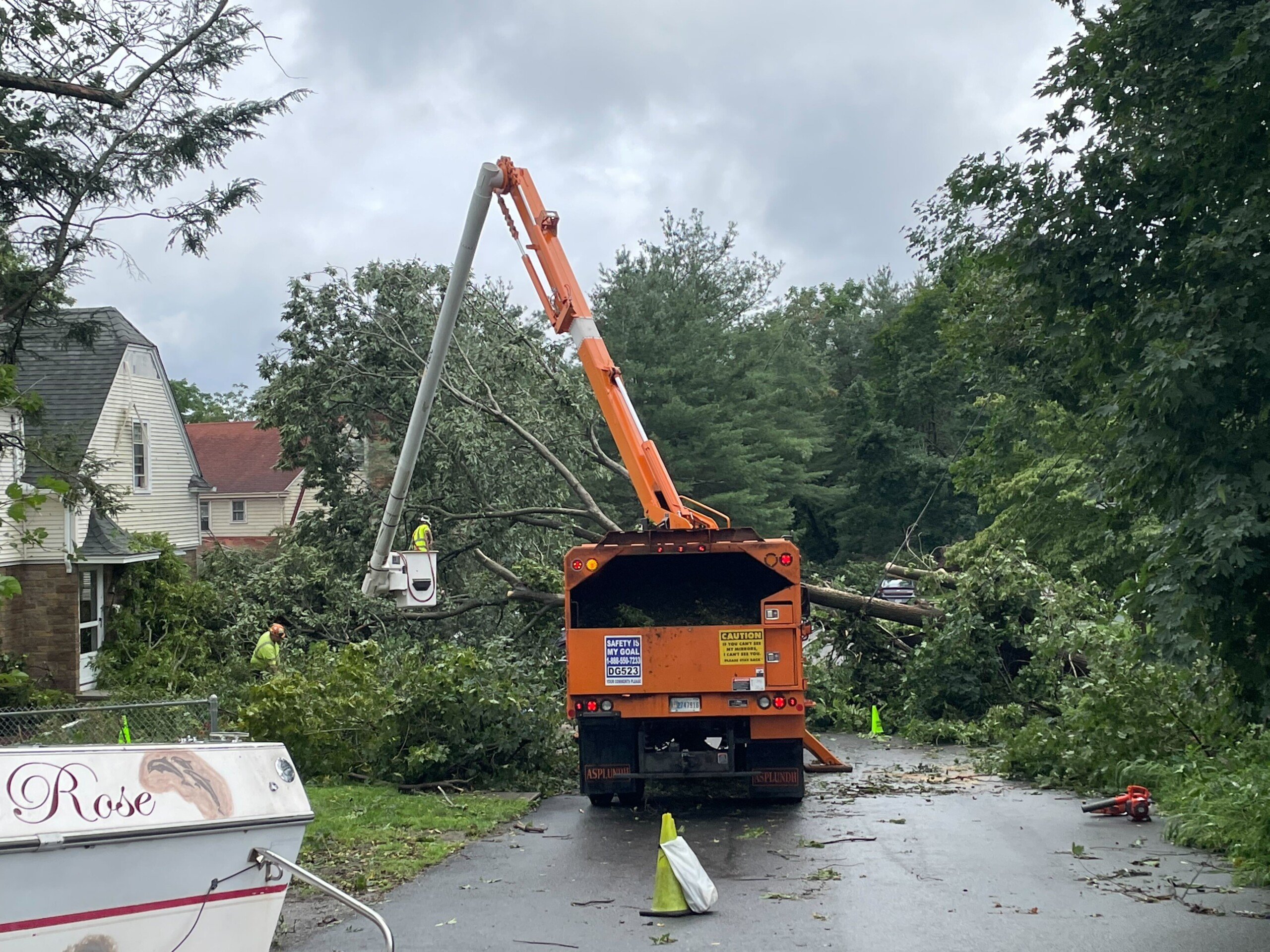 Strongest tornado since 1986 causes damage throughout Rhode Island ABC6