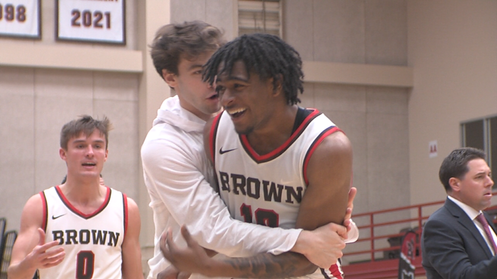 Brown Mbb Poll