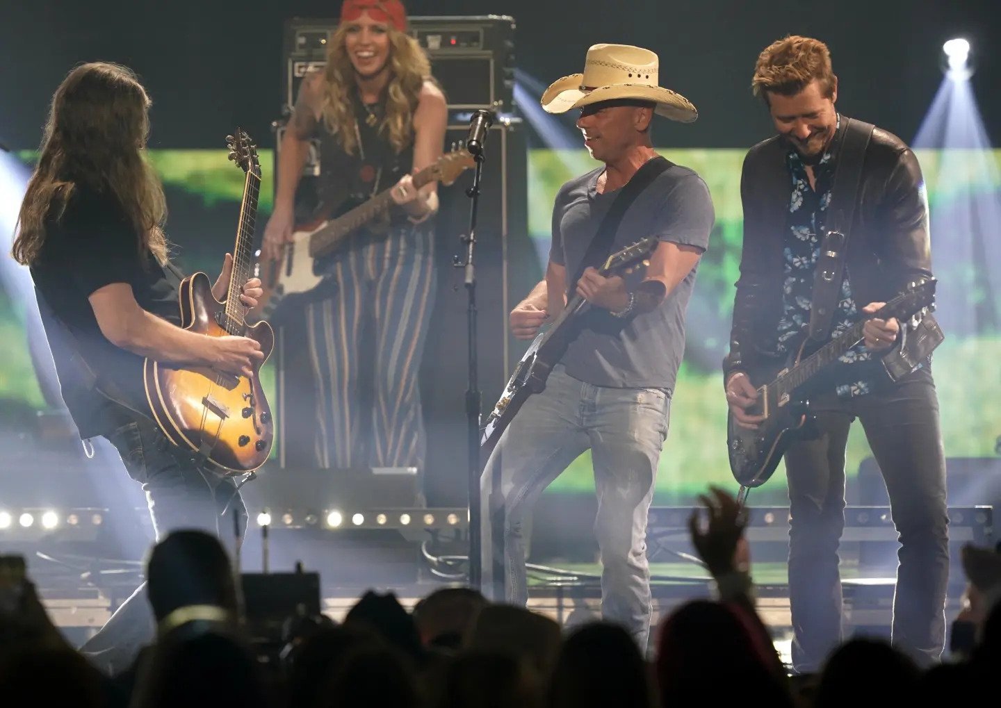 Kenny Chesney to close 2024 tour at Gillette Stadium ABC6